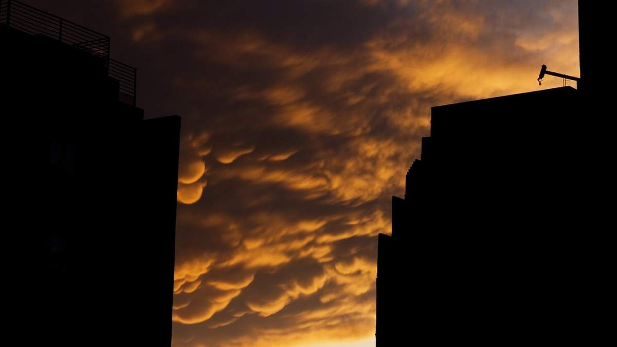Se estima que la tormenta con granizo llegará por la noche a Neuquén. Fuente: (Emiliano Ortiz)