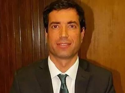 Para reír o llorar: un funcionario se jubiló a los 39 años por "estrés laboral"