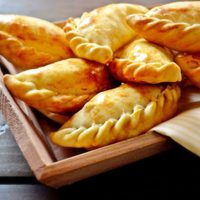 Empanadas del Fin del Mundo, con productos fueguinos