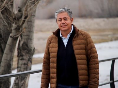 Los detalles de los carteles de campaña de Rolando Figueroa para las próximas elecciones