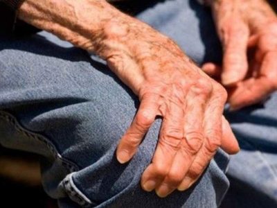 Neuquén Capital: un jubilado fue víctima de un violento robo y está grave