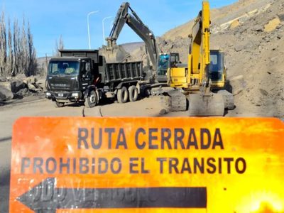 Cerro de la Virgen: retiraron el material que obstruía la ruta 43 y avanza la remediación