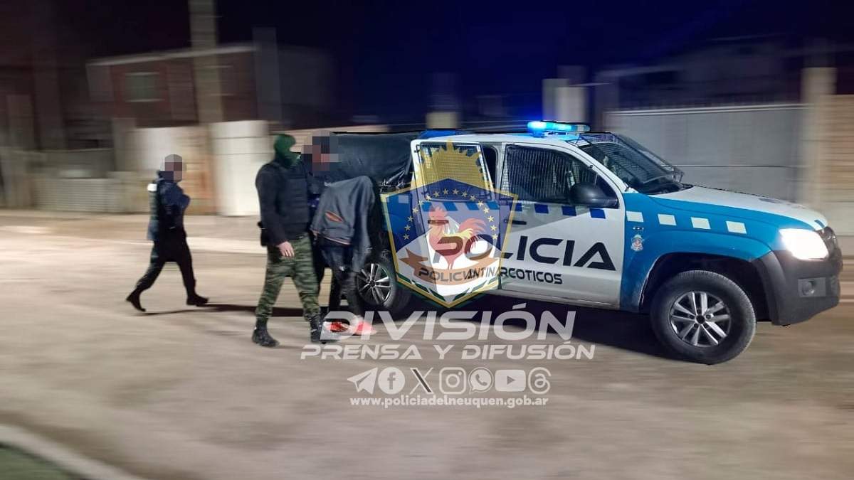 El regente del kiosco de narcomenudeo fue detenido. Fuente (Policía de Neuquén)