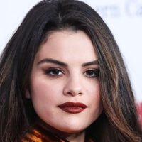 ¡Chica osada! Selena Gómez se anima a enseñar el tatuaje que lleva en esa zona insólita ¿Preparado?