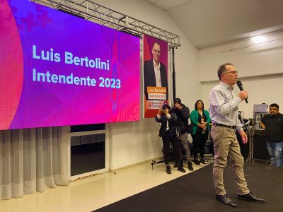 Luis Bertolini aseguró que no renunciará y adelantó que irá por la reelección como intendente de Plottier
