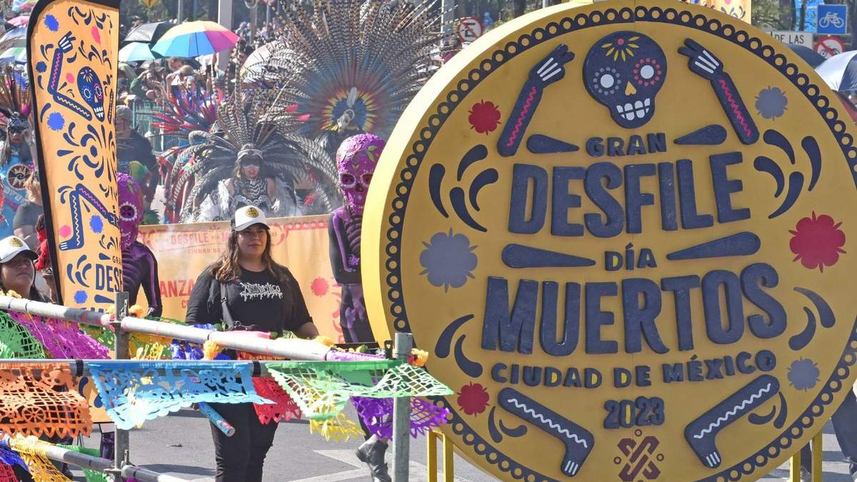 Desfile de Día de Muertos
