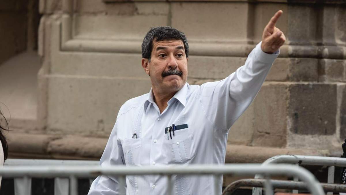 El senador Javier Corral