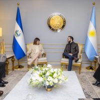 Ministra de Seguridad de Argentina visita El Salvador; busca replicar plan de seguridad de Bukele