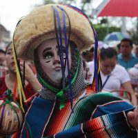 La CNTE protesta con 'cadenas humanas” y 'marcha cultural” en Chiapas