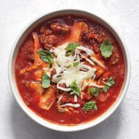 Sopa de lasaña: una experiencia culinaria que transforma la cocina italiana