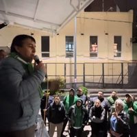 ATE se movilizó hasta la iglesia Jesús es Rey, en contra de los despidos en organismos nacionales
