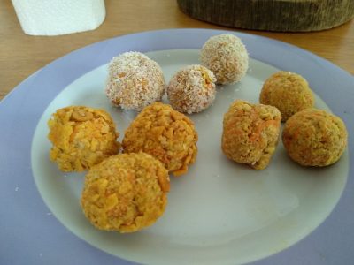 Sin gastar de más para una torta, prepará estas trufas de zanahoria deliciosas y fáciles de hacer
