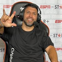 Sigue la polémica por la Copa Potrero: acusan al Kun Agüero de estafador