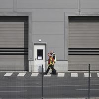 Apagón paraliza fábrica automotriz Tesla en Alemania