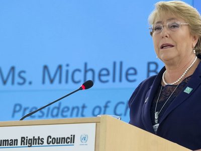 Bachelet, "horrorizada" por el trato inhumano a migrantes y refugiados en EU