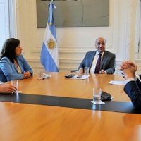 Hidrógeno Verde: importante reunión entre Arabela Carreras y Juan Manzur