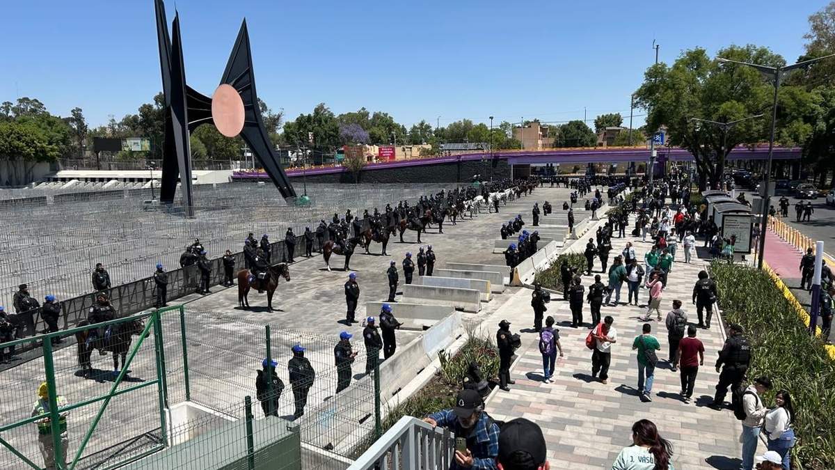 Operativo de seguridad afuera del Estadio Banorte, previo al México vs. Portugal, el sábado 28 de marzo de 2026