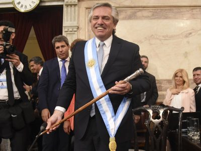 Reapareció Alberto Fernández y recordó que su gestión nunca vivió un paro general de los trabajadores