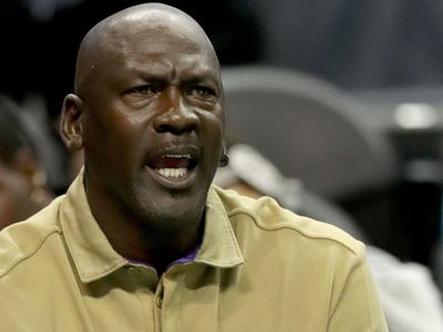 En medio de la lucha: Michael Jordan y una iniciativa aplaudida por muchos