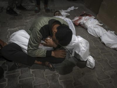 Ataques israelíes en sur de Gaza, matan a 22 personas; la mayoría niños