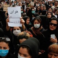 Masivas protestas por la escasez de agua sacuden al suroeste de Irán