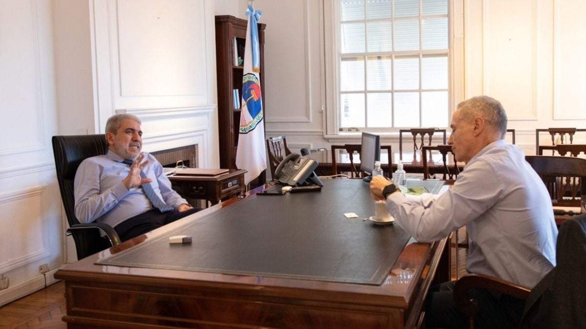 El ministro de Seguridad, Aníbal Fernández y el exministro de Seguridad de Santa Fe, Marcelo Saín. Fuente: (Twitter)