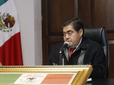 Barbosa admite que sus tres exsecretarios de Seguridad lo engañaron e hicieron negocios en penal