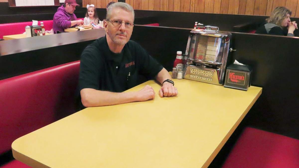 Ron Stark, copropietario del restaurante donde se filmó la escena final de Los Sopranos