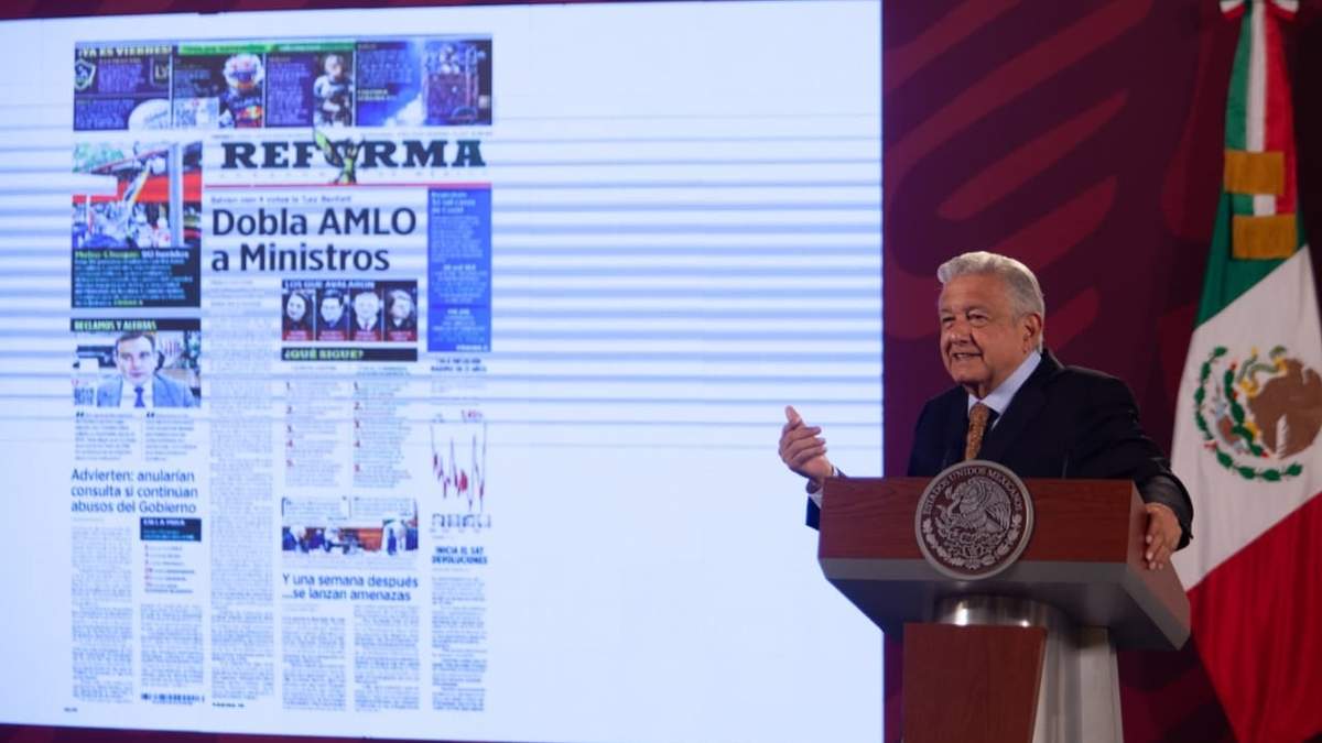 El presidente en su conferencia