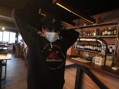 Neuquén: los bares y restaurantes volvieron a funcionar con un cambio innovador