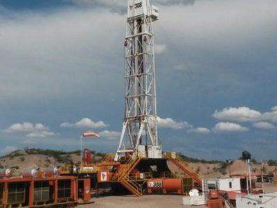 Mendoza destacó la producción de petróleo en el área Chañares Herrados