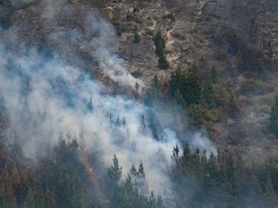 Investigan el origen de los incendios en Epuyén y sospechan que fueron intencionales