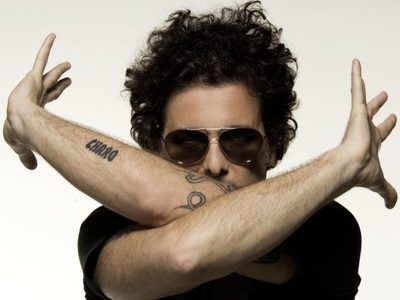 ¡Imperdible! Andrés Calamaro develó cómo se prepara para sus próximos conciertos ¡desde casa!