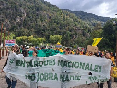 Reclamaron la reincorporación del personal despedido en la Administración de Parques Nacionales