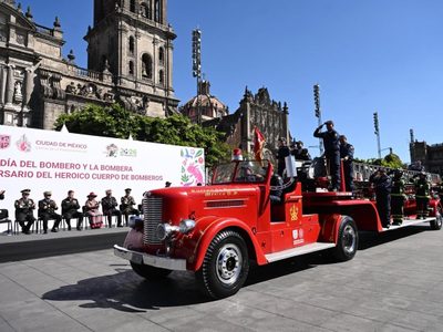 Brugada encabeza la primera celebración del Día de la Bombera y el Bombero