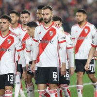 El mercado no se cierra: uno de los referentes de River podría marcharse a un rival
