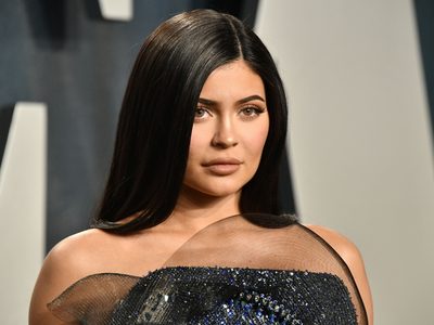 ¡En que estará pensando! A Kylie Jenner la sorprenden muy cerquita de su ex novio