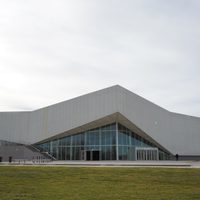 En agosto se inaugurará el centro de convenciones El Cisne en la Isla 132 de Neuquén