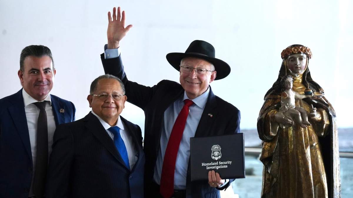 Ken Salazar, el embajador de Estados Unidos en México