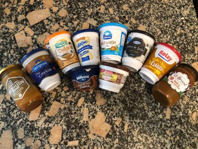 Si tenés envases de dulce de leche vacíos, no los tires: armá este florero que parece comprado en un bazar de lujo