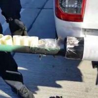 Sujeto oculta 32 granadas en la defensa de una camioneta; es detenido por la PF en Hidalgo