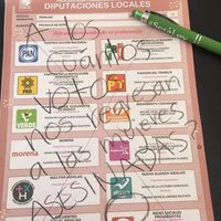 Familiares de desaparecidos "votan doble" en las urnas