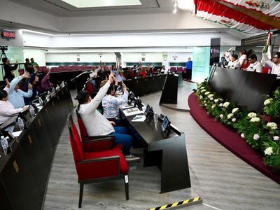 Congresos locales consuman reforma, por vía rápida, para que AMLO la publique el 15 de septiembre