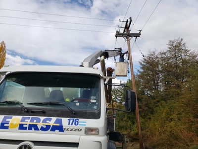 Atacaron a un operario de Edersa que desconectaba una conexión irregular al servicio