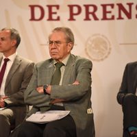 Galenos piden a AMLO disculparse por dichos sobre mercantilismo médico