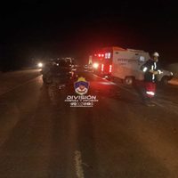 Chocaron una traffic y una camioneta en Añelo; más de 2 horas de interrupción de tránsito