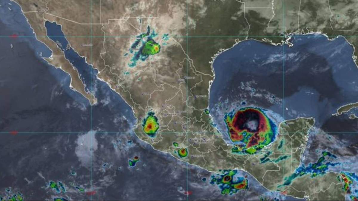 Convertido otra vez en huracán categoría 1, Grace avanza hacia Veracruz