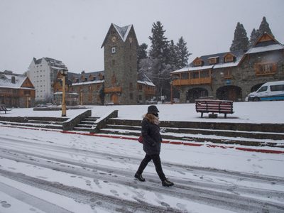 Bariloche volvió a tener circulación comunitaria pero no habrá cambios