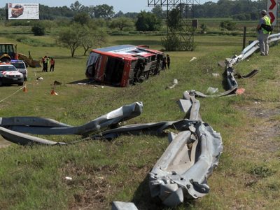 Choferes culpan a la empresa por el accidente en la Ruta 2