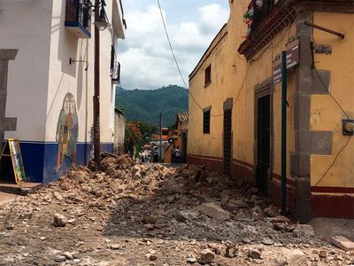 Casas de adobe, las primeras que cayeron en Malinalco